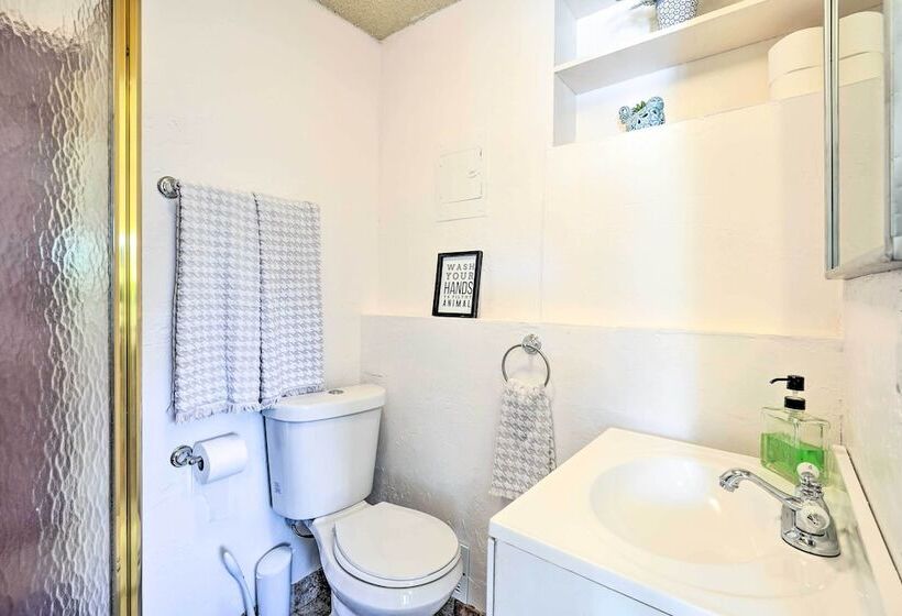 Cañon City Abode, 13 Mi To Royal Gorge Bridge!