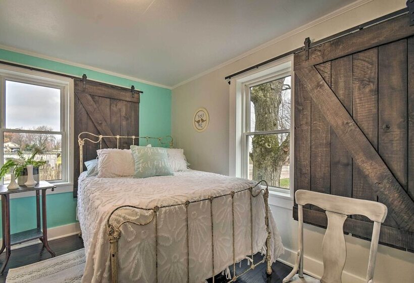 Charming Dairy Farm Home In Indiana Amish Country