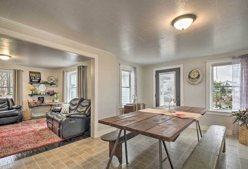 Charming Dairy Farm Home In Indiana Amish Country