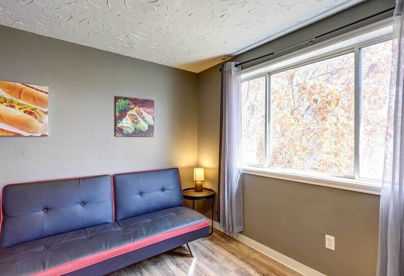 Charming Montrose Family Home: Block To Downtown!