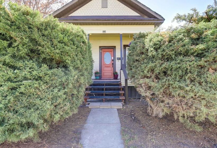 Charming Montrose Family Home: Block To Downtown!