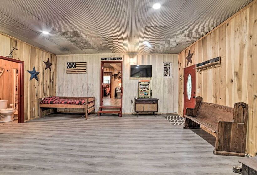 Charming New Concord Cabin On 50 Acre Farm!