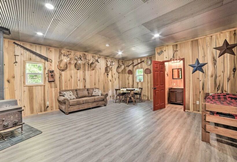 Charming New Concord Cabin On 50 Acre Farm!