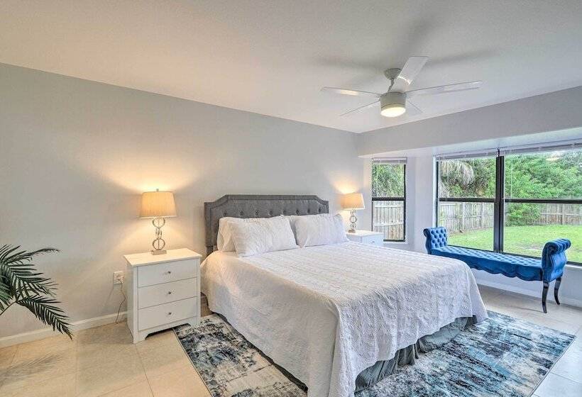 Charming Palm Bay Retreat W/ Spacious Yard!