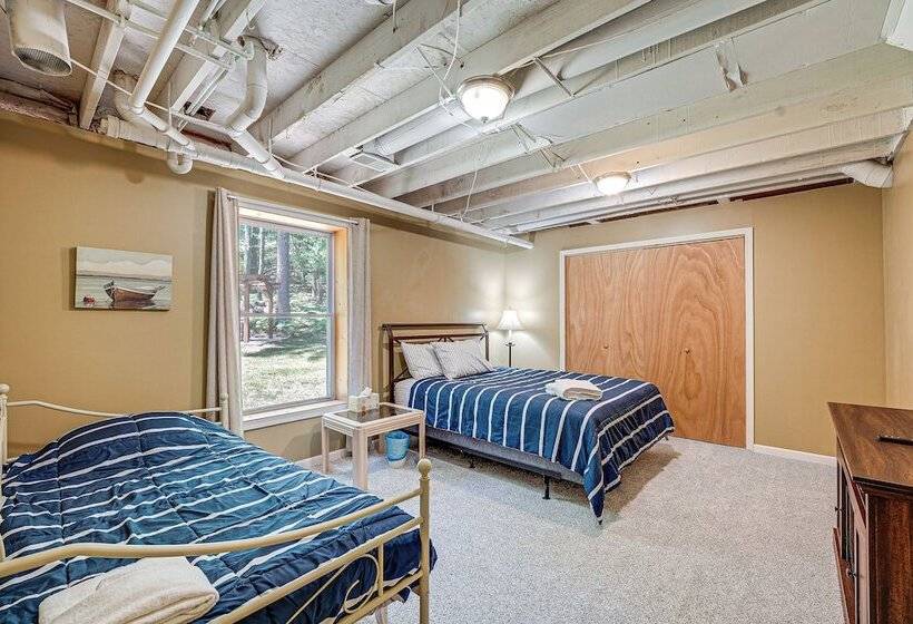 Charming Pentwater Home W/ Fire Pit & Yard!