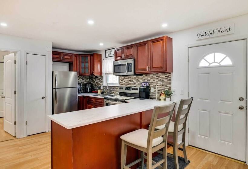 Community Perks & Deck: Charming Poconos Home!