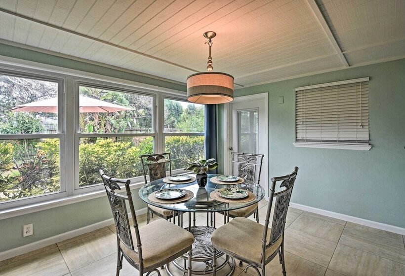 Charming Port Orange Home   Walk To Beach!