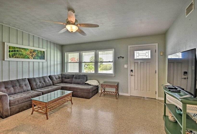Charming Port Orange Home   Walk To Beach!