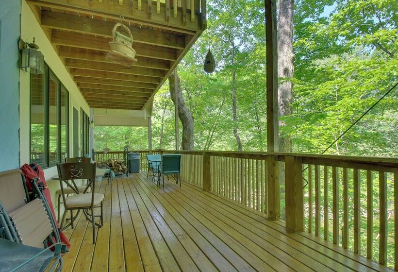 Riverside Cabin W/ 3 Decks In North Vernon!