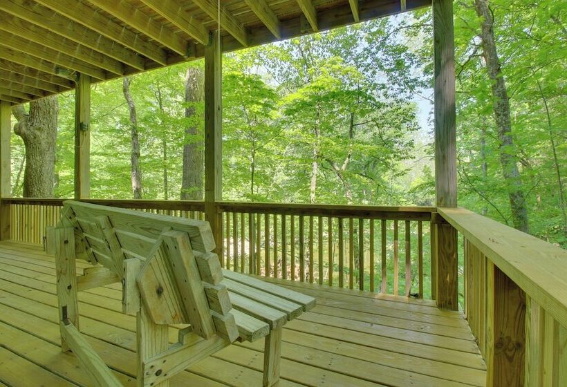 Riverside Cabin W/ 3 Decks In North Vernon!
