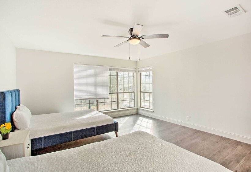 Charming Sherman Home W/ Spacious Yard & Pond