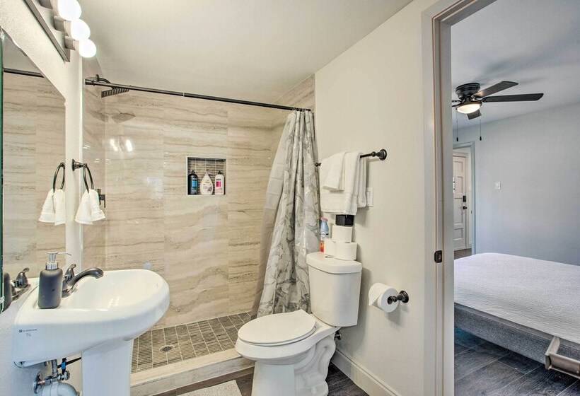 Charming Sherman Home W/ Spacious Yard & Pond