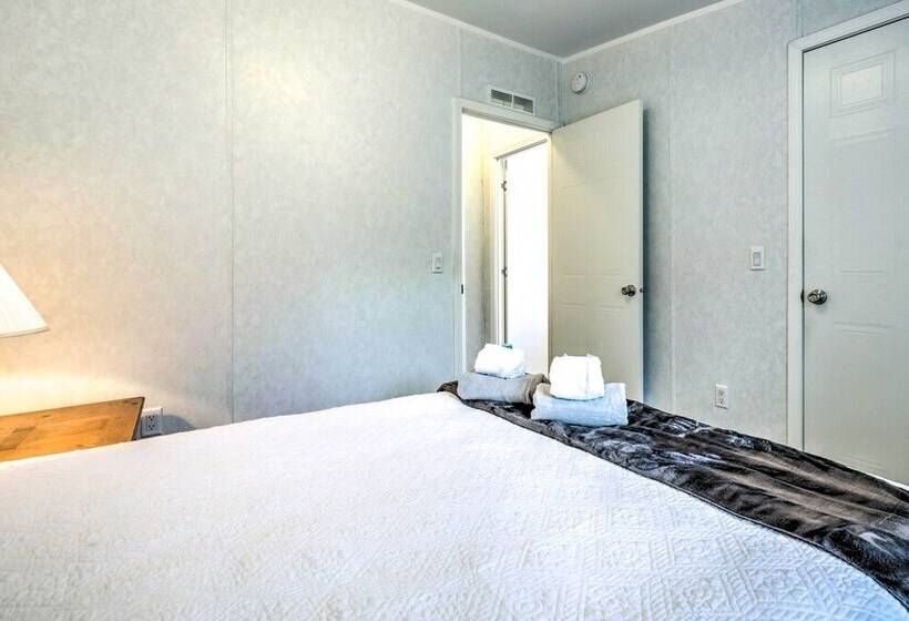 Cheery St Augustine Retreat   5 Mi To Dtwn!