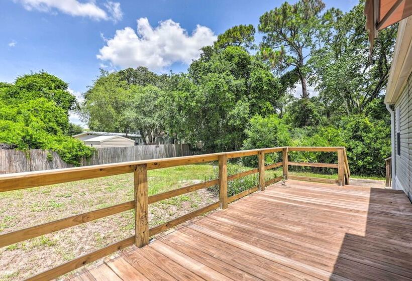 Cheery St Augustine Retreat   5 Mi To Dtwn!