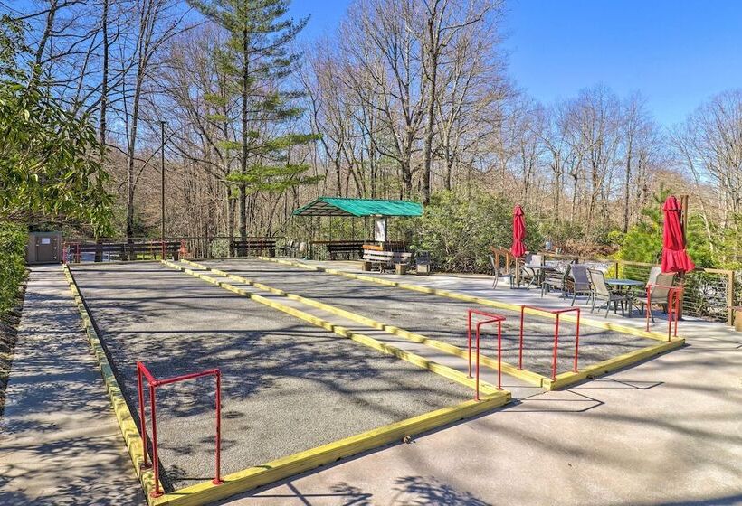 Chic Brevard Cabin   Nature, Trails, & Water!