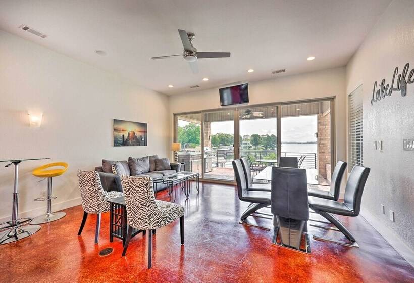 Waterfront Home ~ 4 Mi To Oaklawn Racing Casino!