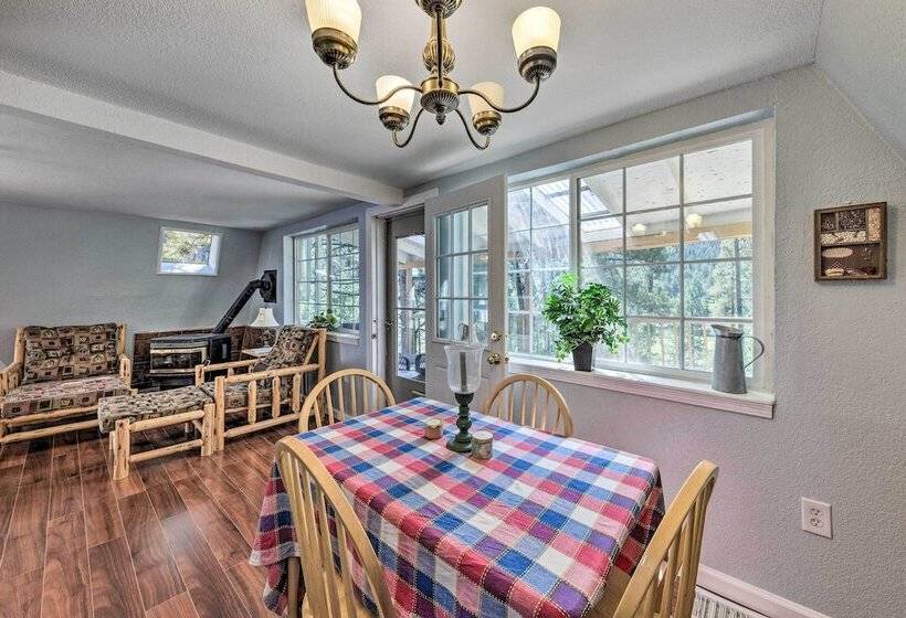 Cloudcroft Cabin W/ National Forest Views!