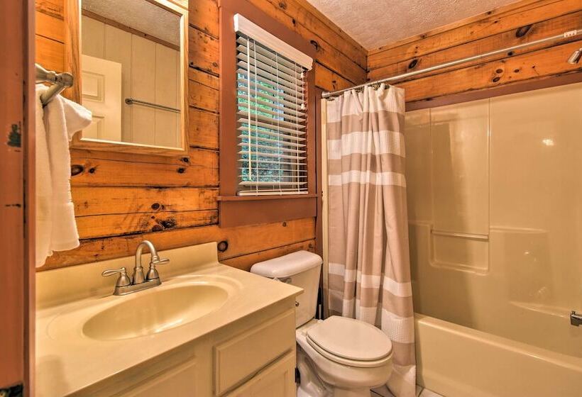 Clyde Cabin: Surrounded By Smoky Mtns