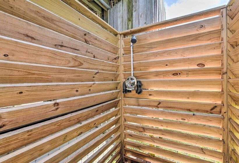 Pet Friendly Surfside Beach Gem   Walk To Beach