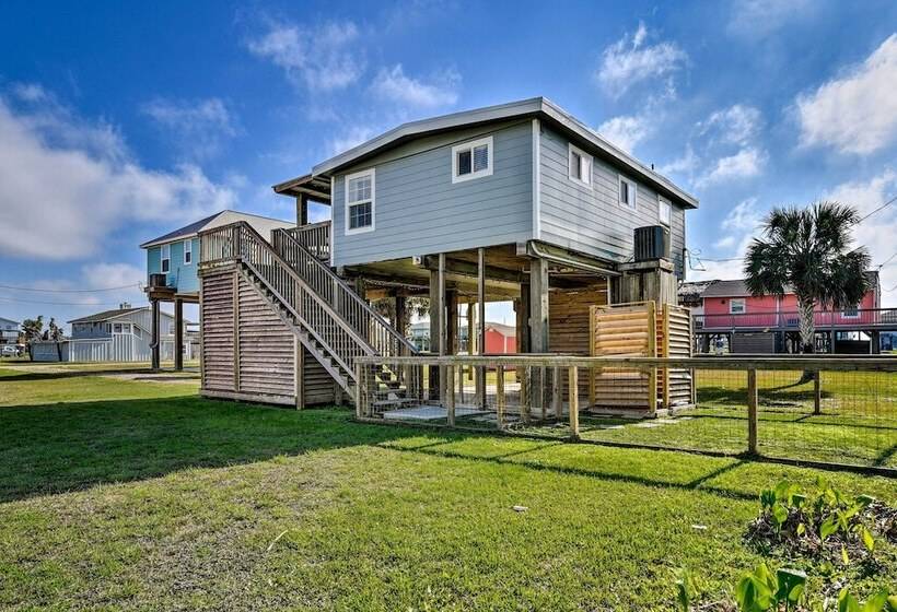 Pet Friendly Surfside Beach Gem   Walk To Beach