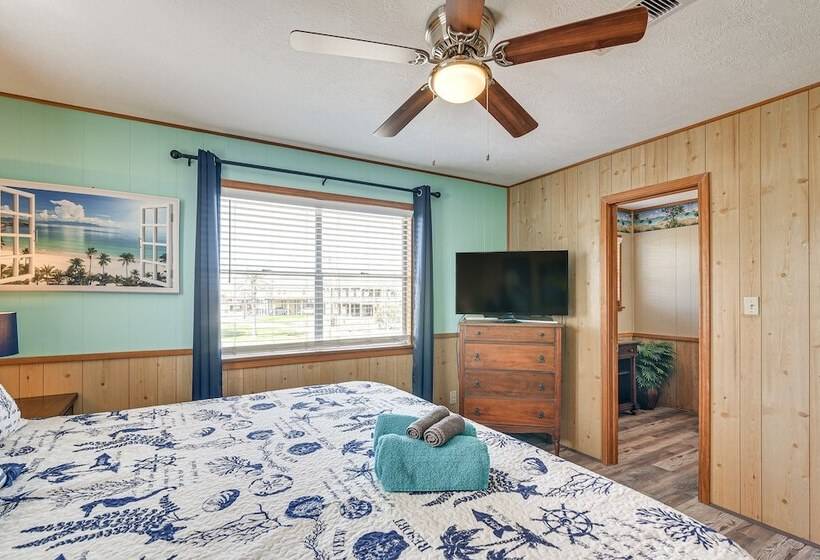 Colorful Crystal Beach Home W/ Ocean View!