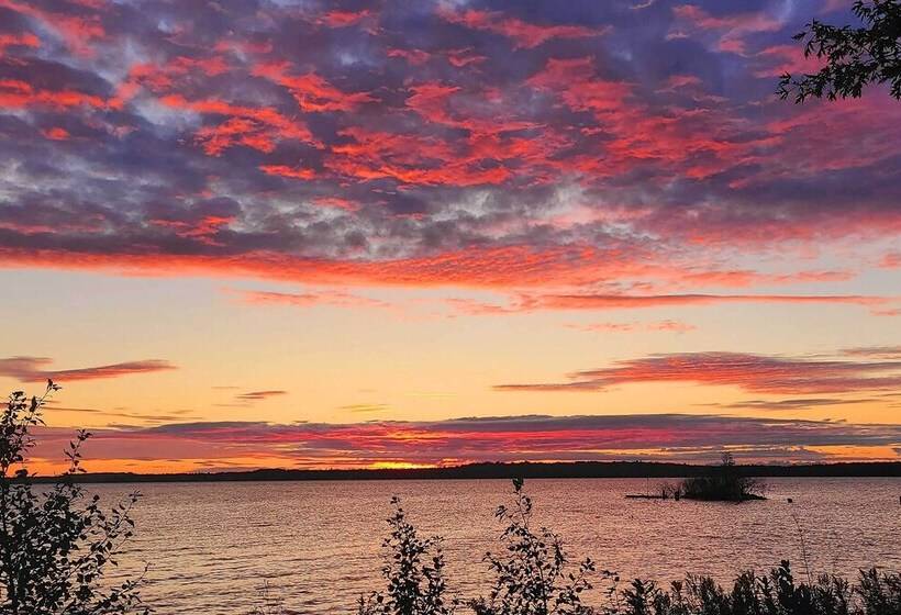 Colorful Lake Huron Home: Near Ferry & Beach!