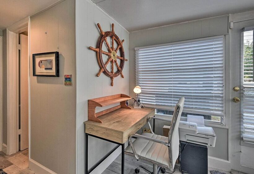 Pet Friendly Ormond Beach Home W/ Fire Pit!