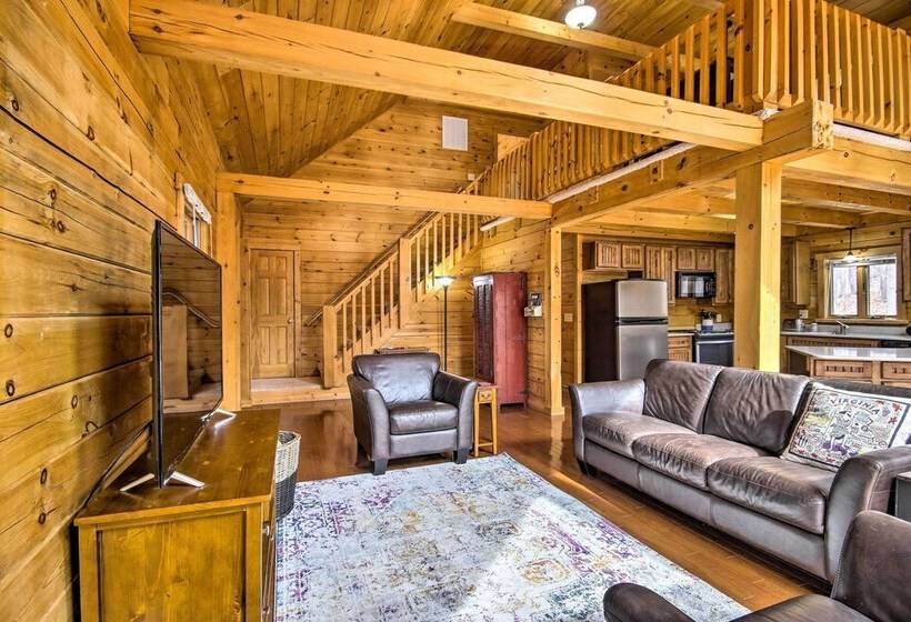 Cozy Log Home: Centrally Located & Pet Friendly!