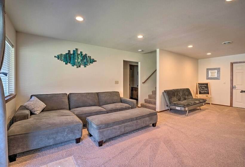 Coulee City Home W/ Mtn Views   Steps To Blue Lake