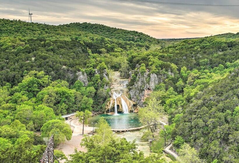 Cozy Davis Cabin W/ Deck   Nestled By Honey Creek!