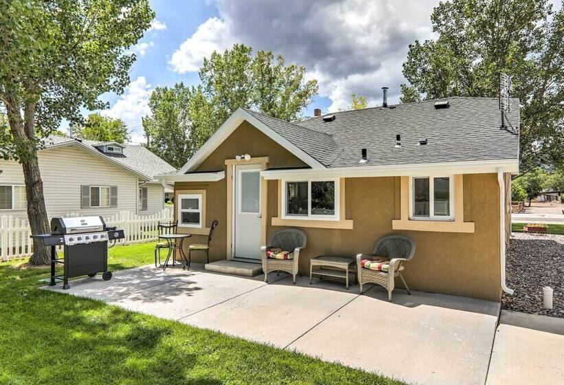 Cozy Farmhouse Style Cottage By Mighty 5 Ntl Parks