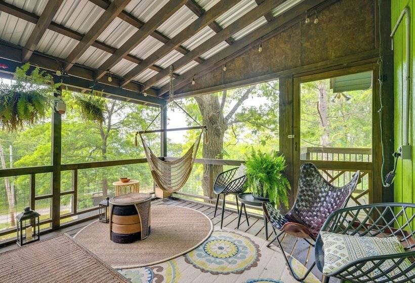 Great Cacapon Cabin W/ Mountain Views
