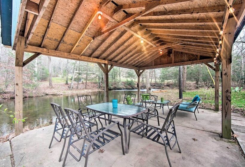 Creekside Stoney Cabin W/ 180 Ft Of River Frontage