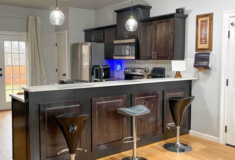 Denison Home W/ Balcony: Walk To Downtown!