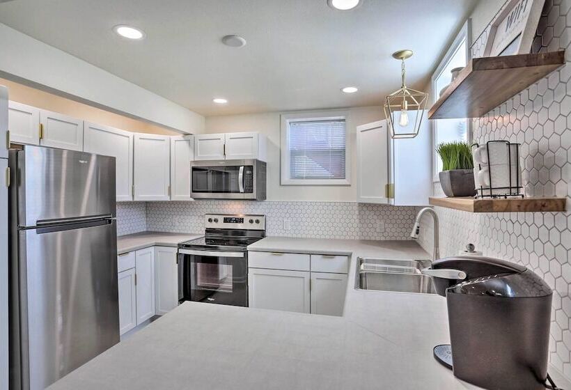 Cozy Rapid City Retreat: Perfect For Exploring!