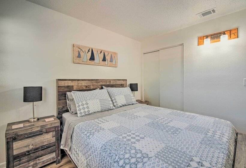 Dog Friendly Home, 10 Mi To Downtown Ocala