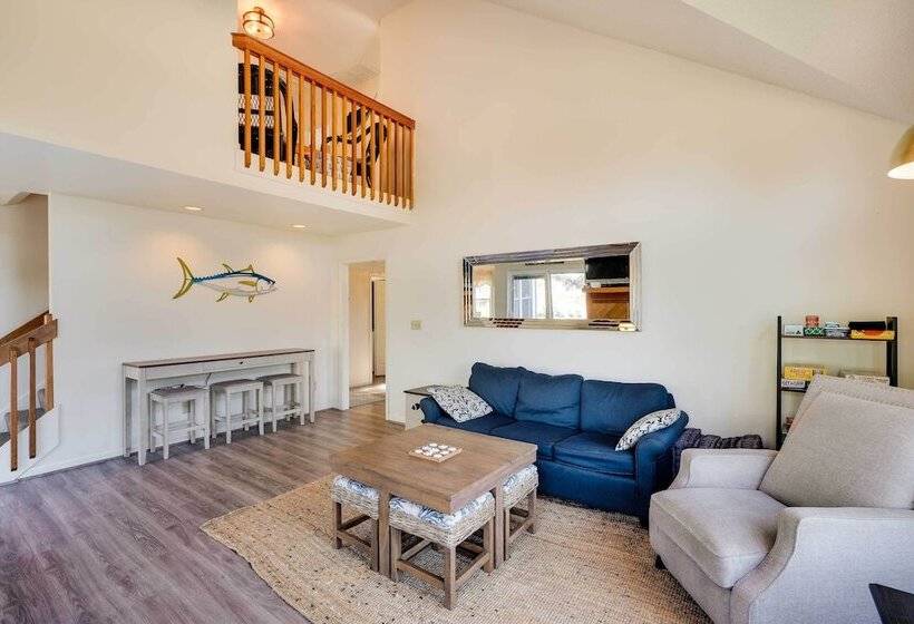 Dunn Dreamin : Hot Tub, Pirate Fort, & Fire Pit!