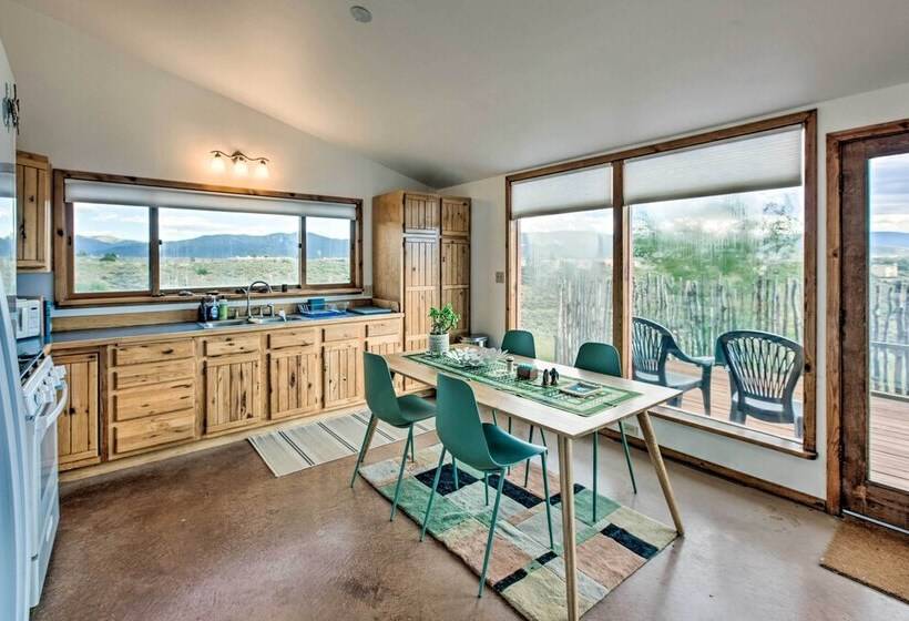 El Prado Duplex W/ Deck + Grill   4 Mi To Town!