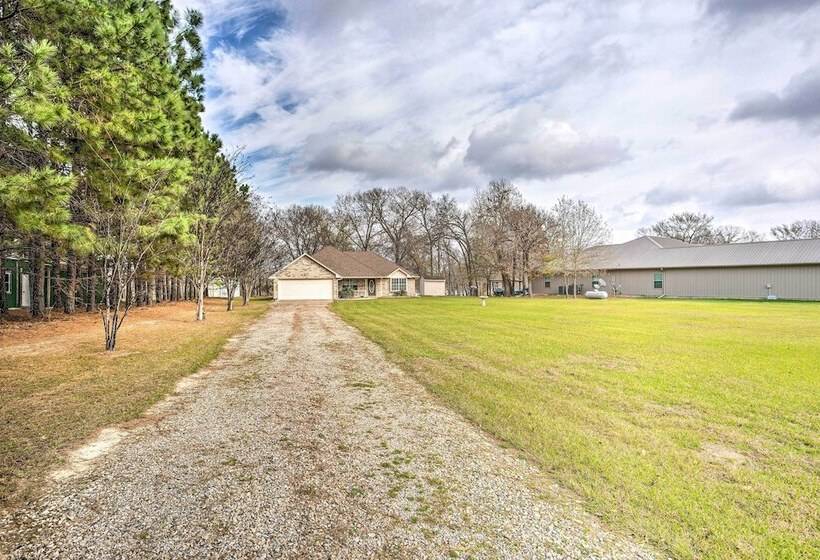 Family Alba Home W/ Boat Dock On Lake Fork!