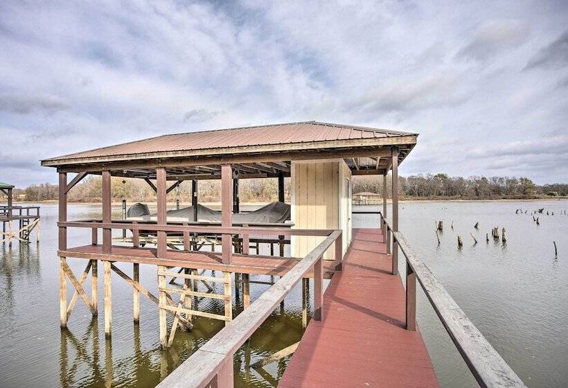 Family Alba Home W/ Boat Dock On Lake Fork!