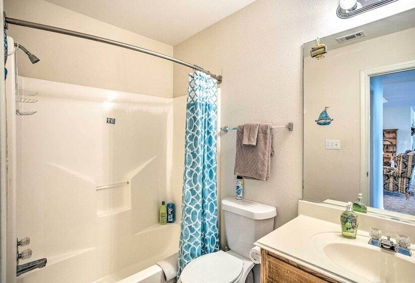 Family Alba Home W/ Boat Dock On Lake Fork!