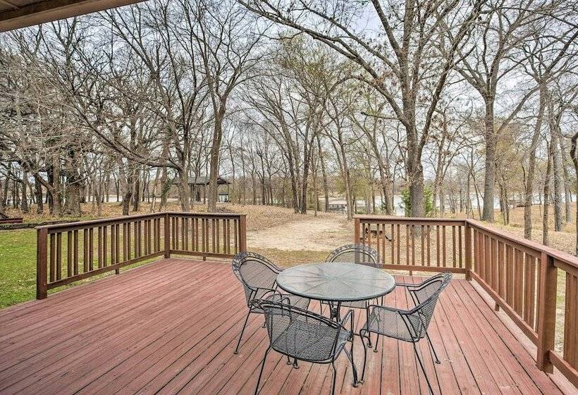 Family Alba Home W/ Boat Dock On Lake Fork!