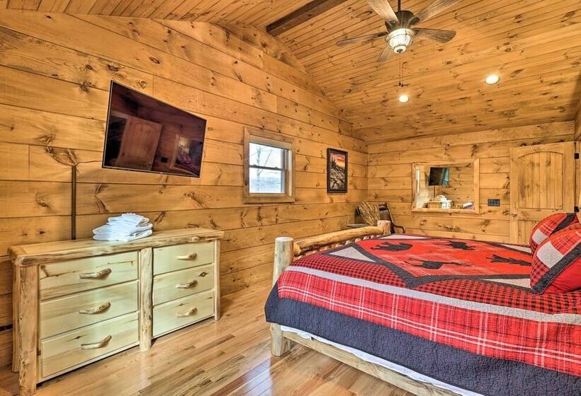 Family Cabin W/ Hot Tub: 12 Mi To Beech Mountain!