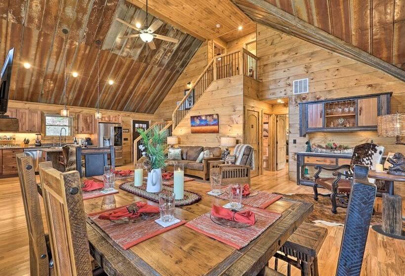 Family Cabin W/ Hot Tub: 12 Mi To Beech Mountain!