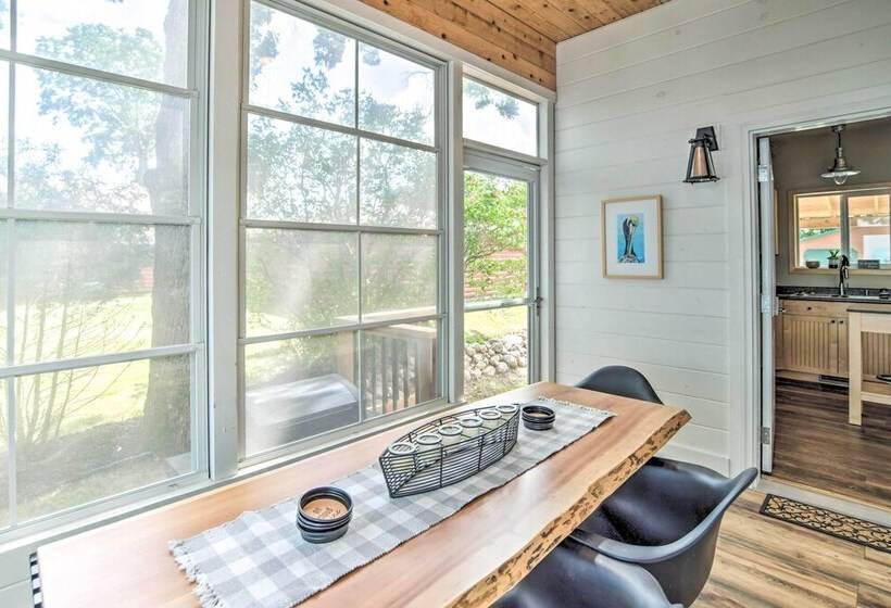 Family Friendly Home On Pelican Lake W/ Fire Pit