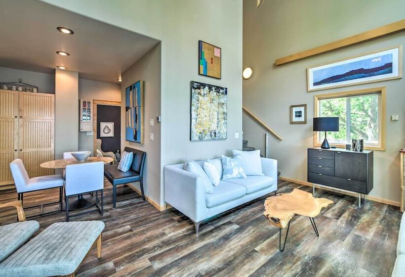 Family Friendly Home On Pelican Lake W/ Fire Pit