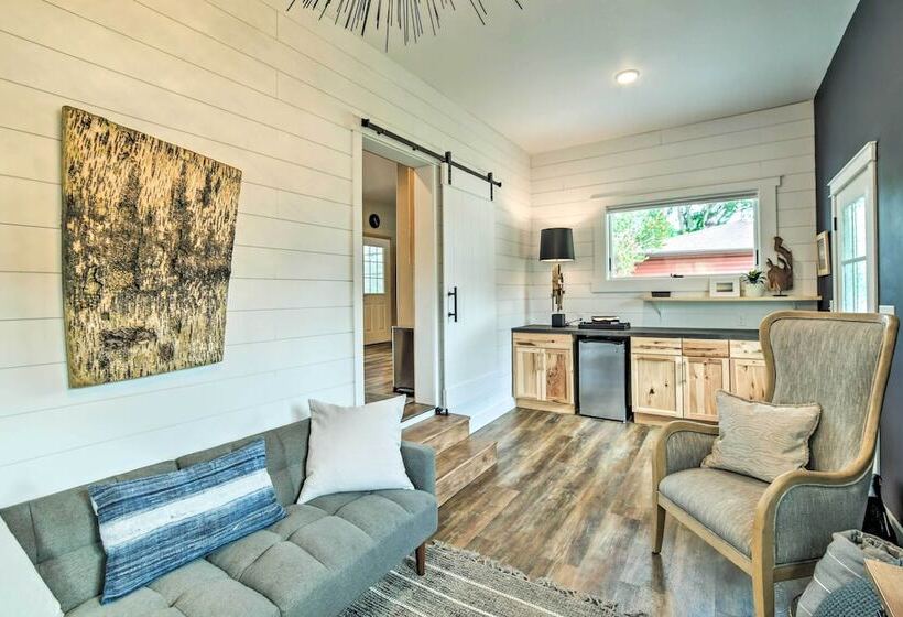 Family Friendly Home On Pelican Lake W/ Fire Pit