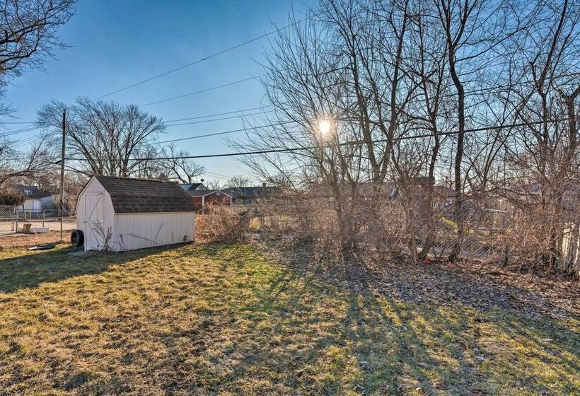 Family Friendly Rockford Home W/ Private Yard!