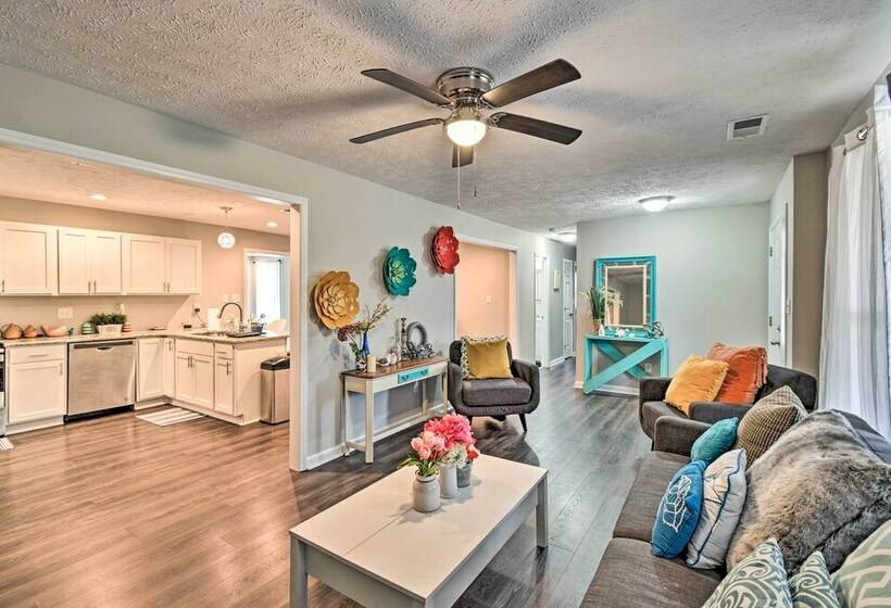 Fayetteville Home < 4 Mi To Fort Bragg!