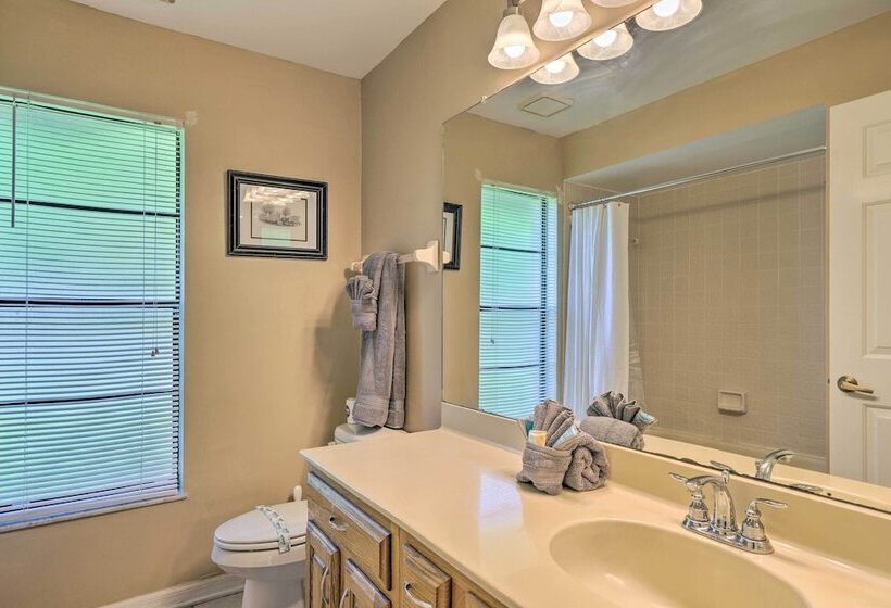 Fort Myers Home, Lanai & Private, Heated Pool